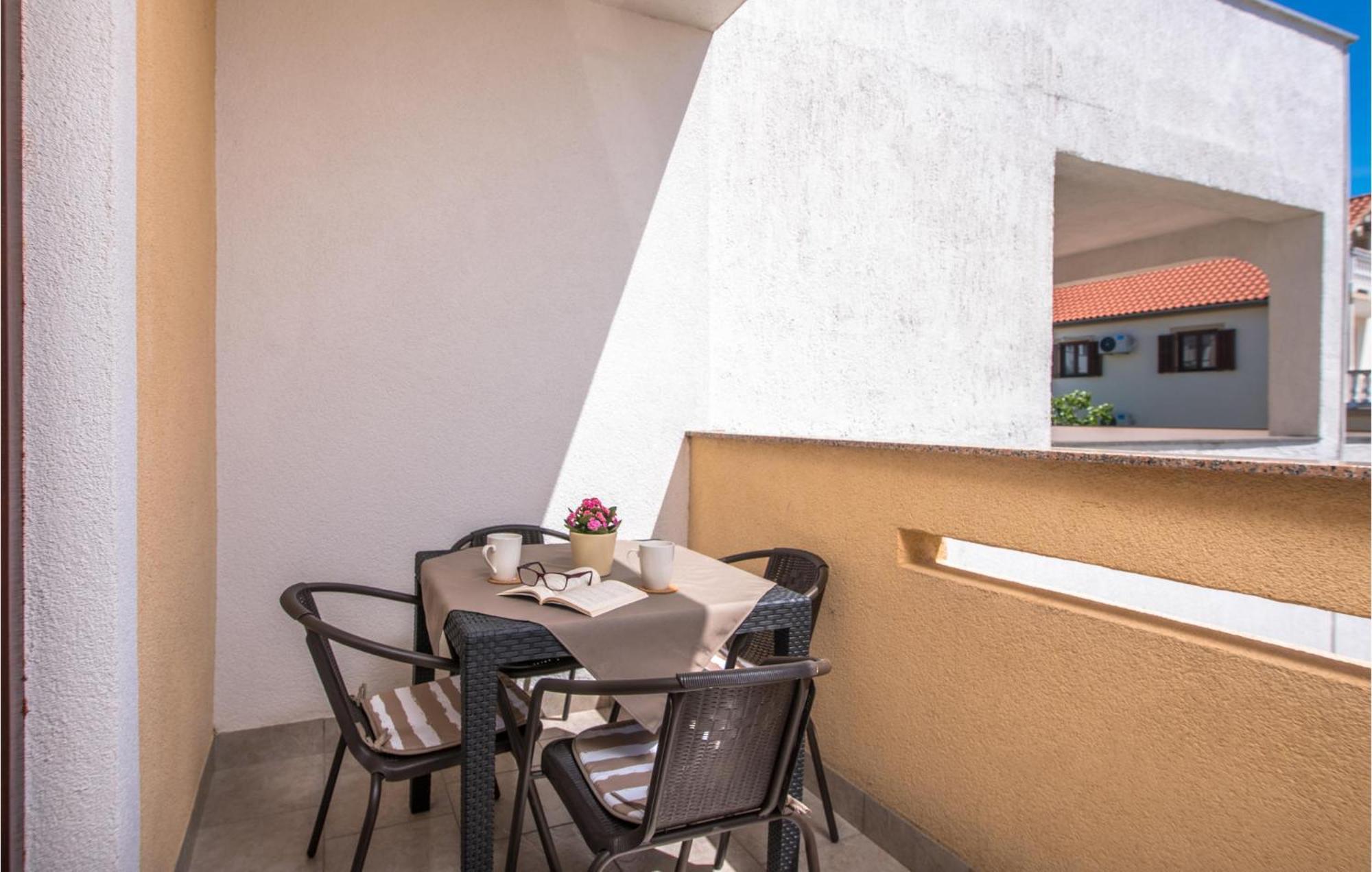 Gorgeous Apartment In Krk With Wifi Krk Town Εξωτερικό φωτογραφία